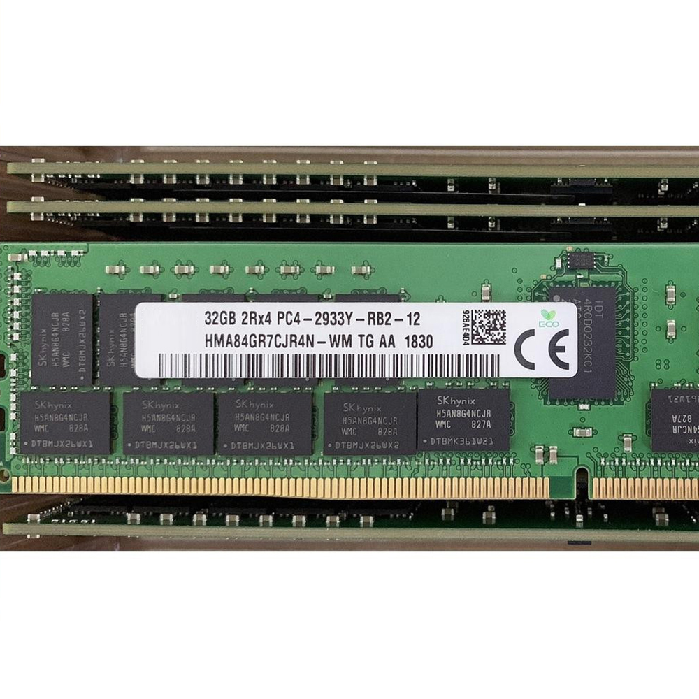 1 pc RAM 32GB HMAA4GR7MJR8N-WM - 32Gb 2Rx4 Pc4 2933Y recension och pris